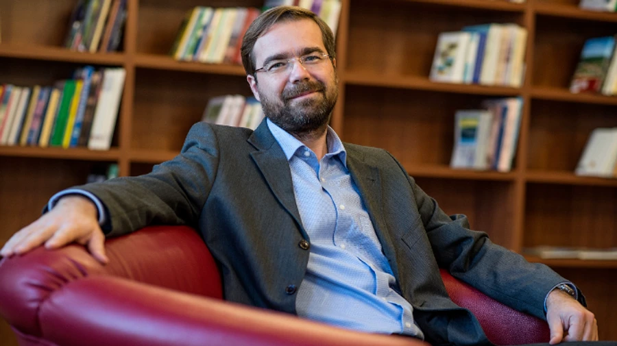 Глава словацкого МЗ ушел в отставку из-за российской вакцины