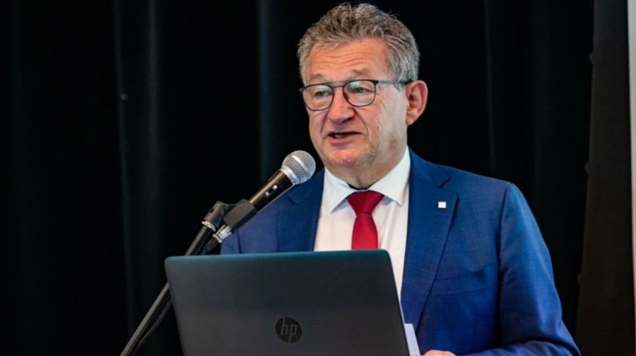 Бельгія: бургомістр Брюгге госпіталізований після удару ножем у шию