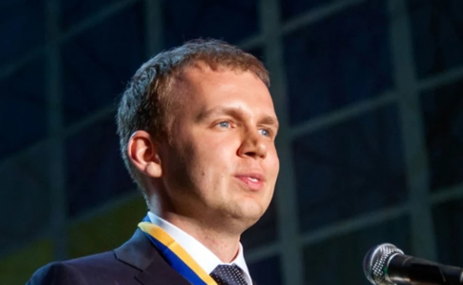 ЗМІ: Курченко контролює половину нелегального експорту вугілля з ОРДЛО 