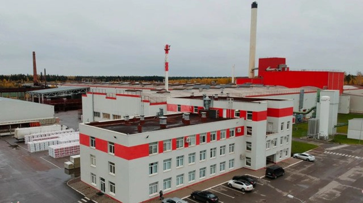Putin seizes factories from two Western companies