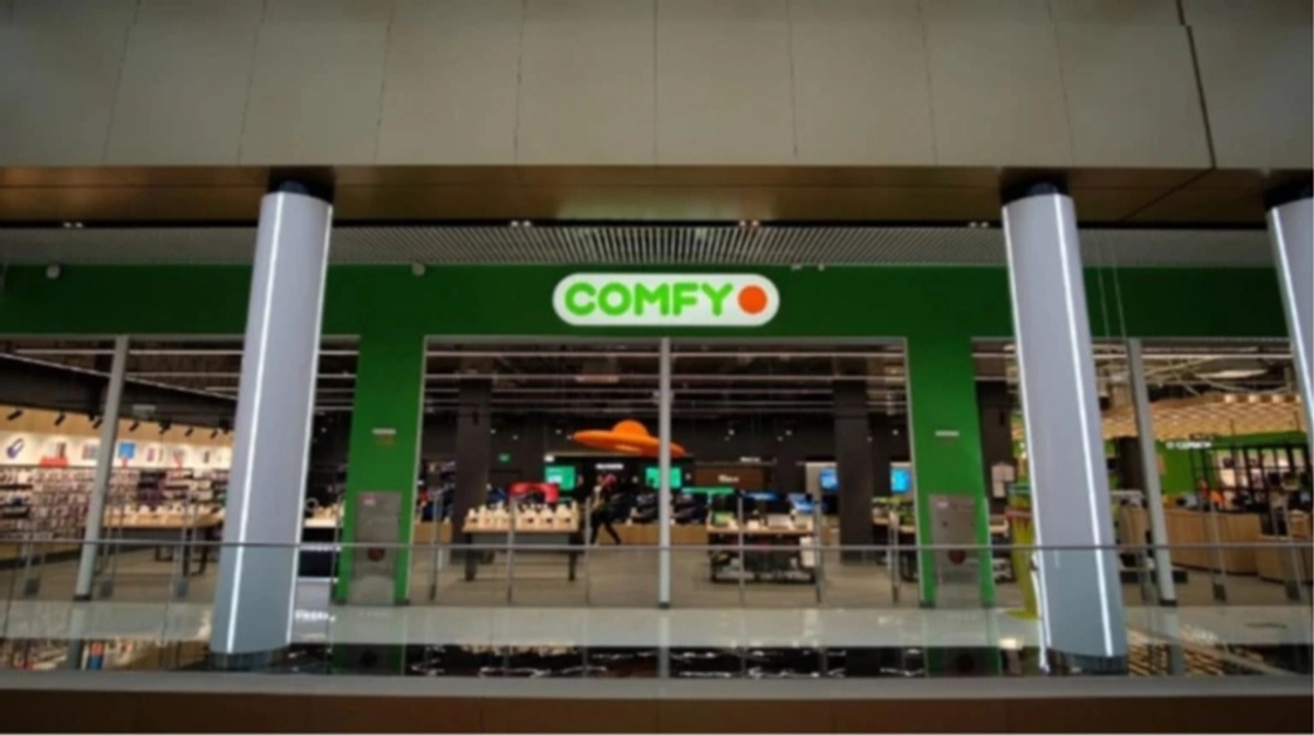Russians attack distribution centre of electronics retailer in Kyiv Oblast