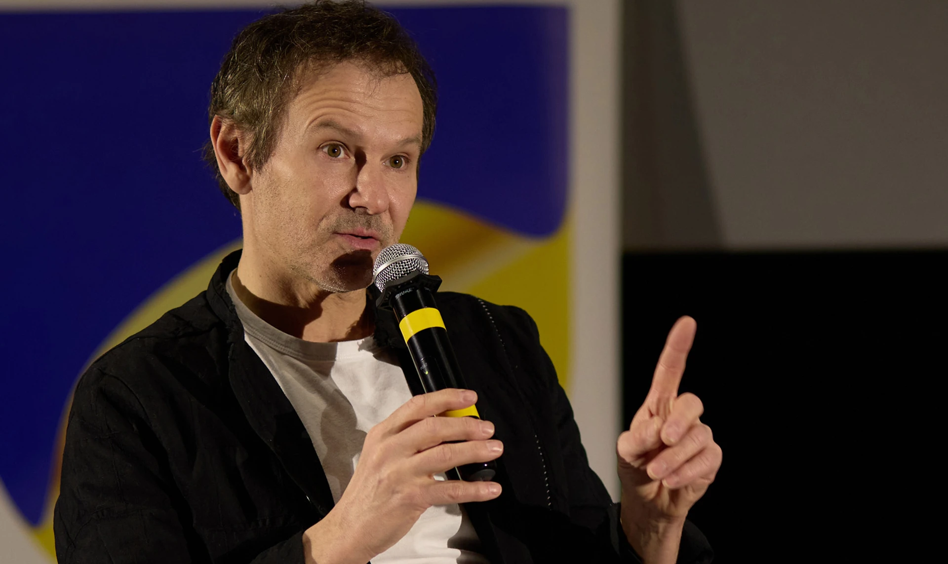 Святослав Вакарчук: Виступи на фронті – це чиста психотерапія. Причому взаємна