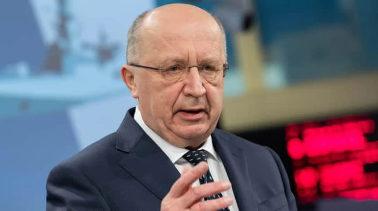 Єврокомісар з оборони: Мир в Україні наблизить напад Росії на ЄС, є лише один спосіб її стримати