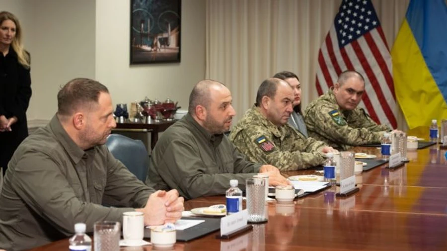 На фоне споров в Конгрессе Блинкен, Салливан и Остин встретились с делегацией из Киева