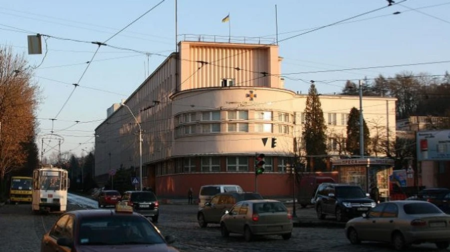 У Львові блогер під стінами СБУ закликав вдарити по будівлі ракетами