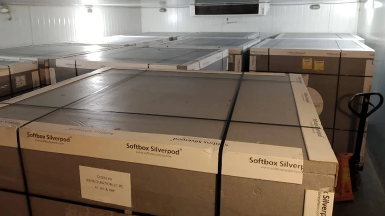 Инновационные лекарства против COVID-19 доставили в регионы