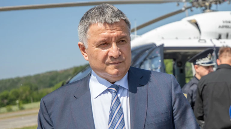 Кабмин могут отправить в отставку, чтобы избавиться от Авакова