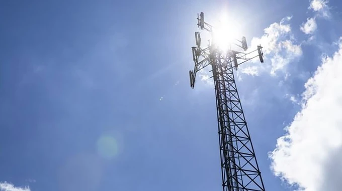 У Франції мери 11 міст пропонують тимчасовий мораторій на технологію 5G