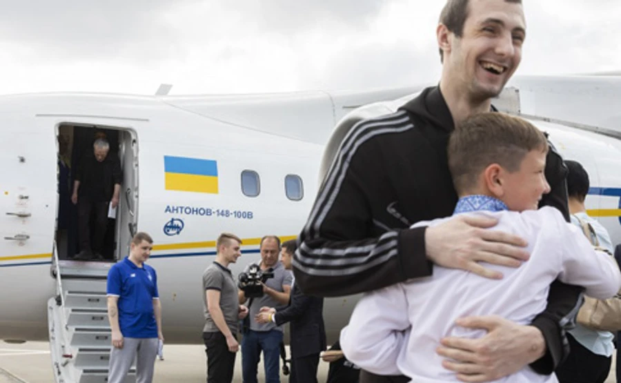 У військовому госпіталі розповіли про стан здоров’я моряків