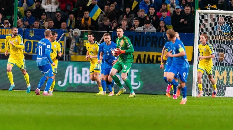 Сейви Трубіна та голи в кінцівці: збірна України вистраждала перемогу над Ісландією