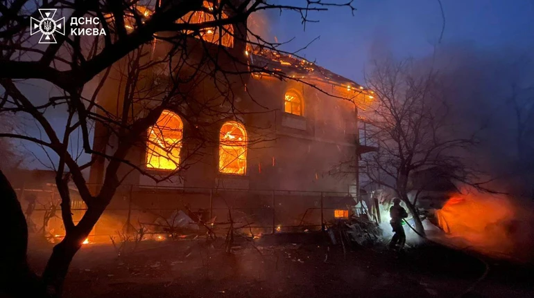 В Киеве уже 19 раненых из-за российских ударов