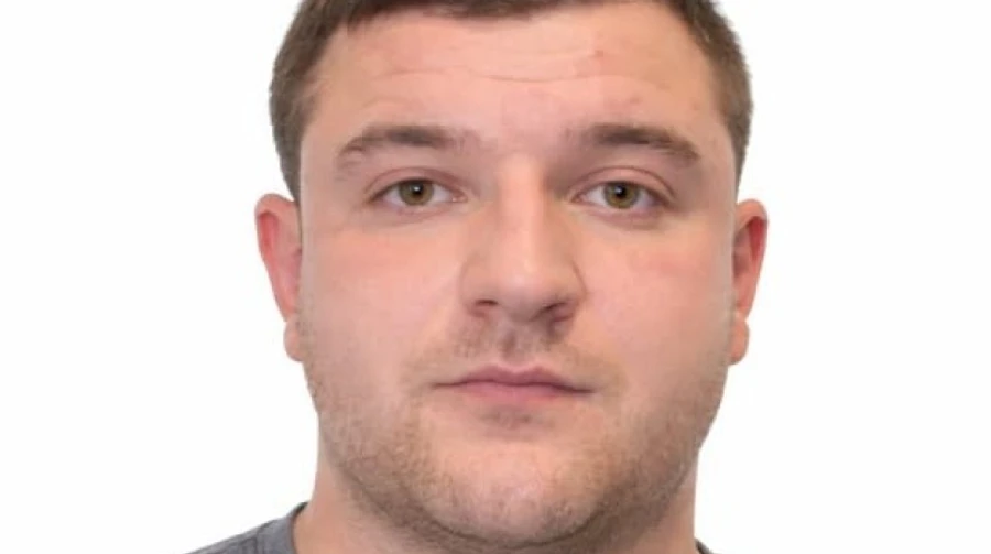 Полиция объявила в розыск мужчину, которого подозревают в обстреле автомобиля ТЦК на Львовщине