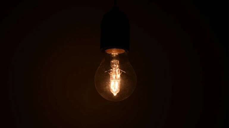 На Одещині 7,5 тис. абонентів все ще залишаються без світла через негоду – ОВА