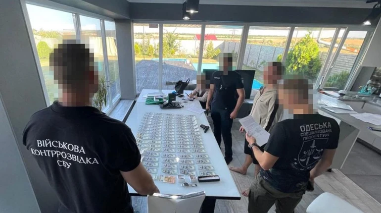 Присвоили более 15 млн грн: в Одесской области раскрыли схему мертвых душ в воинской части