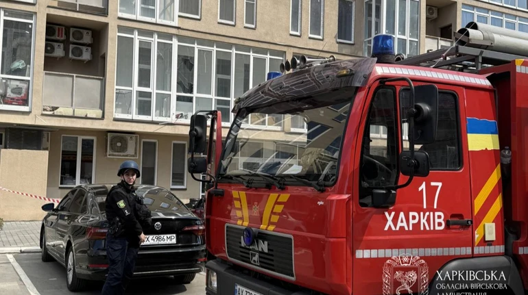 Дрони за лічені хвилини атакували чотири АЗС у Харкові