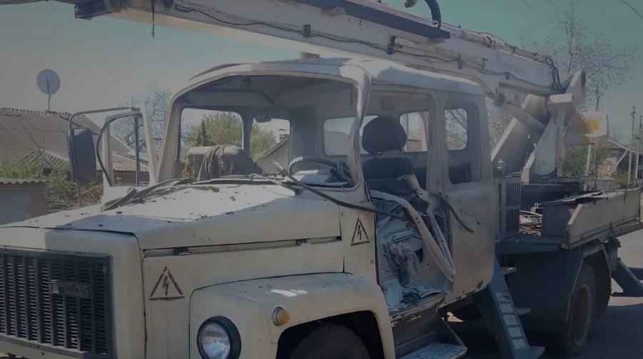 Russian drone hits vehicle used by energy workers in Dnipropetrovsk Oblast