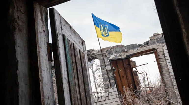 Українці сміливі, але не можуть бути надлюдьми. Спільна стаття голів МЗС про шлях до перемоги