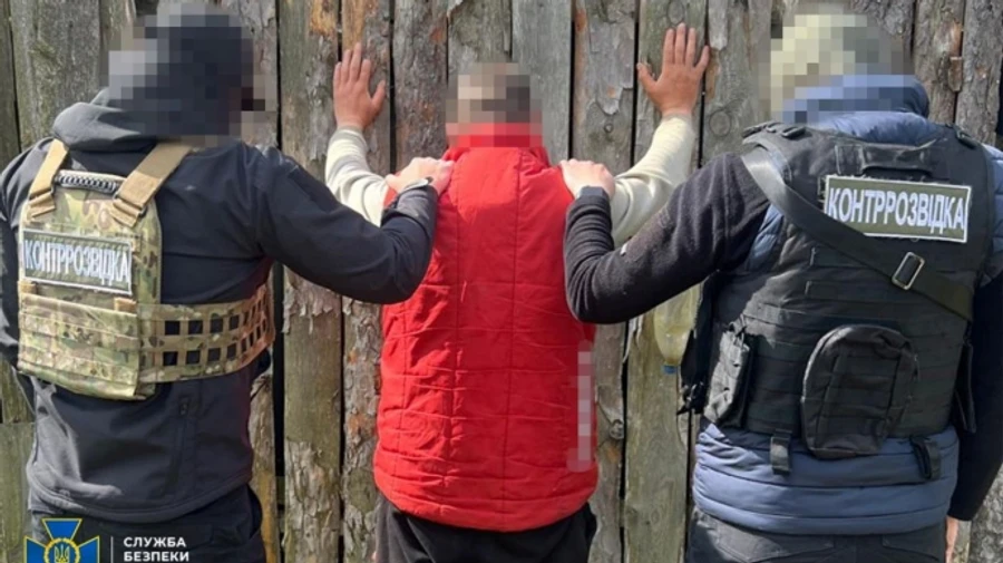 СБУ задержала российского агента, который шпионил за украинскими военными в Черниговской области