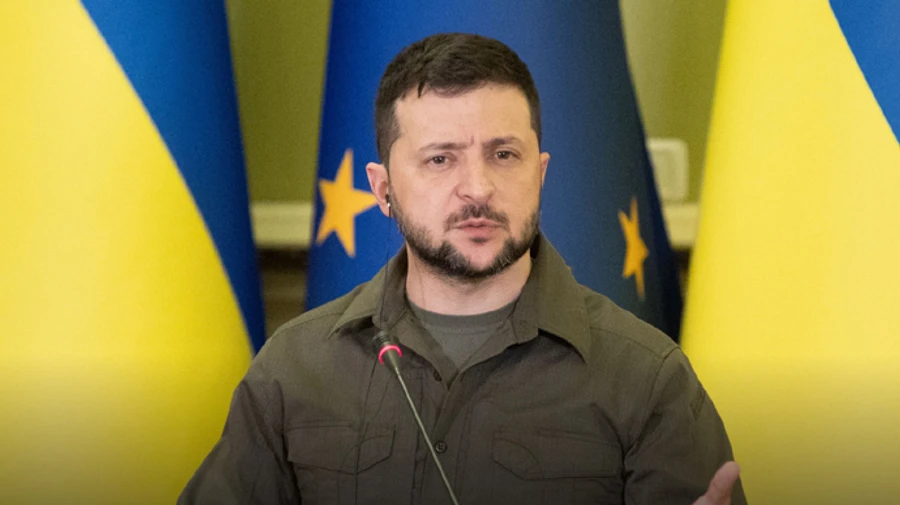 Зеленський: Захисники Маріуполя стримують 10 тисяч окупантів 