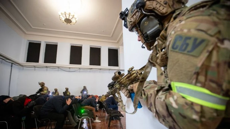 СБУ у Києві знешкодила терористів і визволила заручників 
