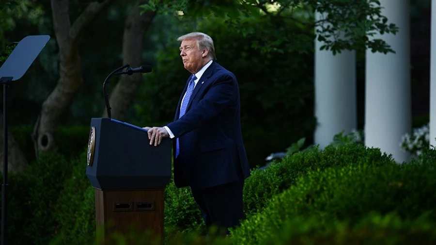 Трамп пригрозил направить армию для пресечения беспорядков