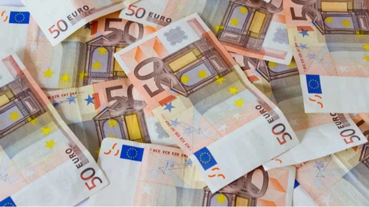 Brussels has plan to provide Ukraine with €30bn despite veto by Hungary and Slovakia – Politico