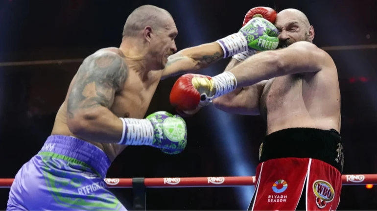 Це божевільний хлопець: Усик відреагував на можливу трилогію з Ф’юрі