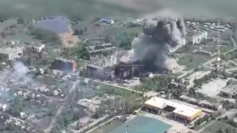 Ukraine's Commander-in-Chief posts video showing Ukrainian airstrikes on clusters of Russian military personnel – video