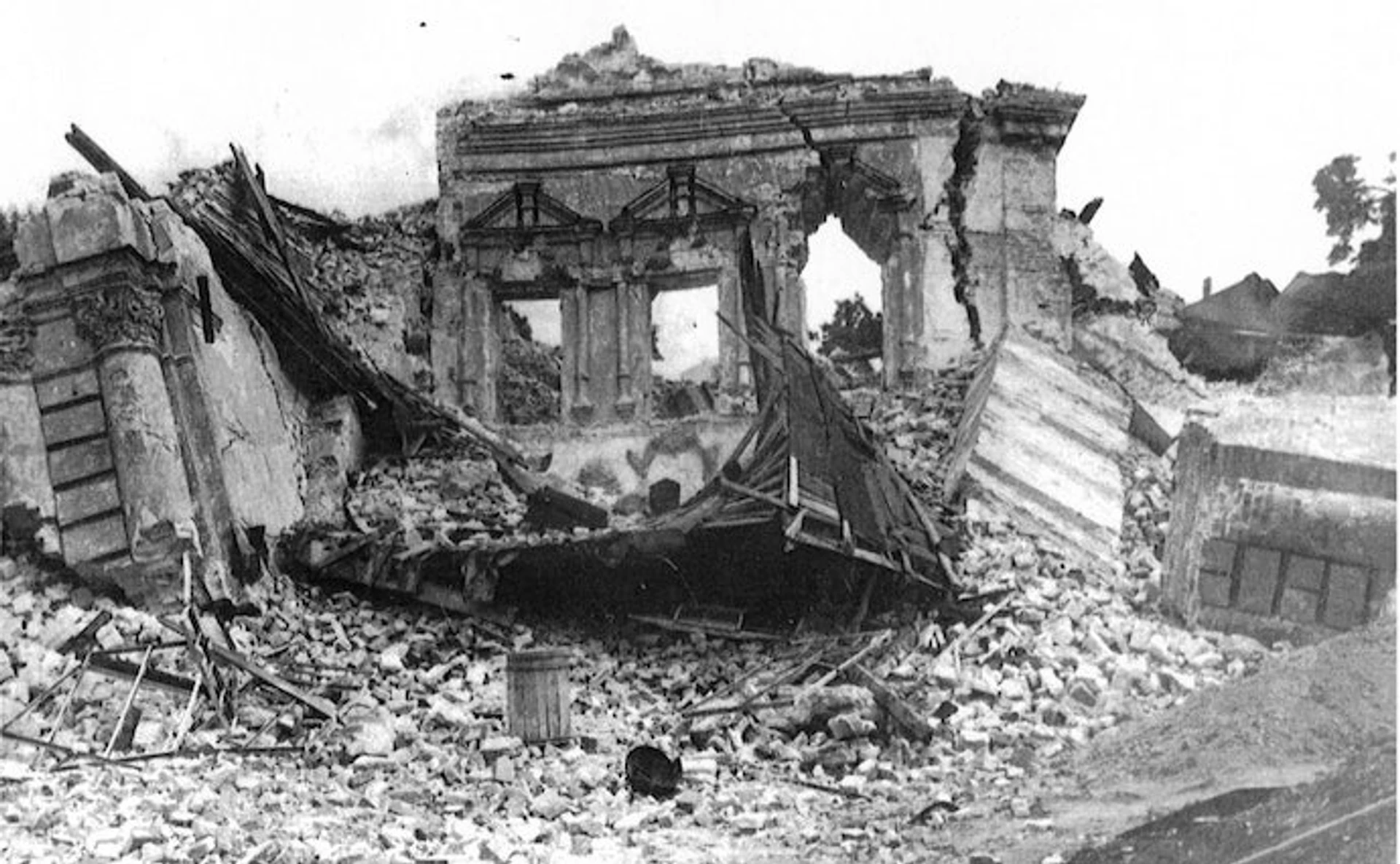 Destruction of the 12th-century St. Michael's Golden-Domed Cathedral by the Soviet authorities and the theft of its mosaics