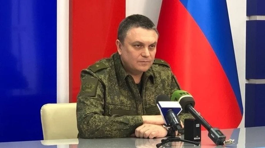 Luhansk People’s Republic leader says Ukrainian troops draw closer but no reasons to panic