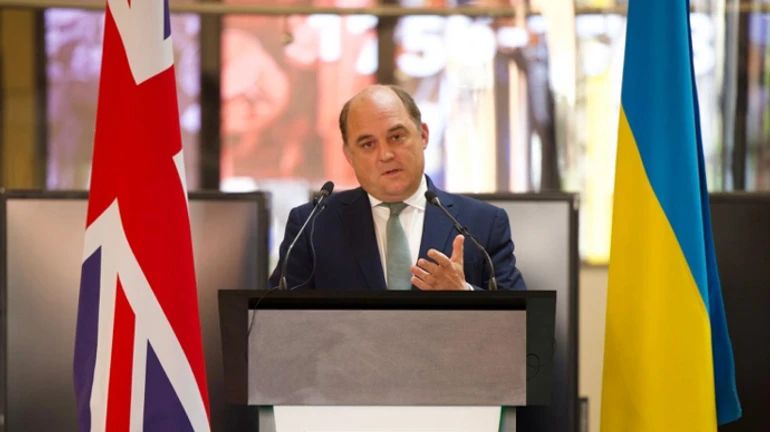 Министр обороны Британии: Путин вряд ли сможет захватить Украину