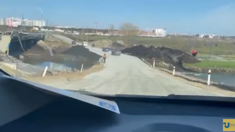 Відкрили насипний міст з Ірпеня та Бучі до Києва