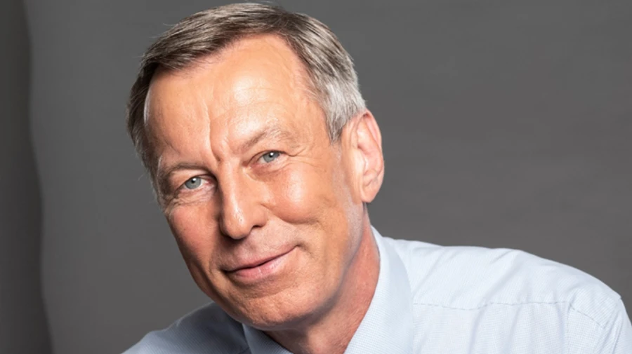 Невакцинований депутат Бундестагу сидітиме на засіданнях у скляному боксі