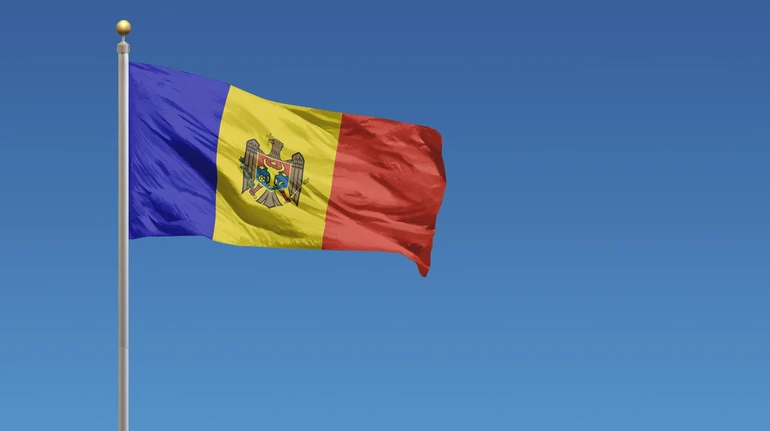 Выборы в Молдове: Зарубежные участки для голосования массово минируют