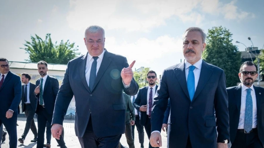 Глава МЗС Туреччини у Києві спрогнозував, що війна наближається до переломного моменту