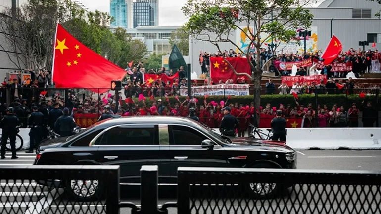 Си Цзиньпин прибыл в Сан-Франциско