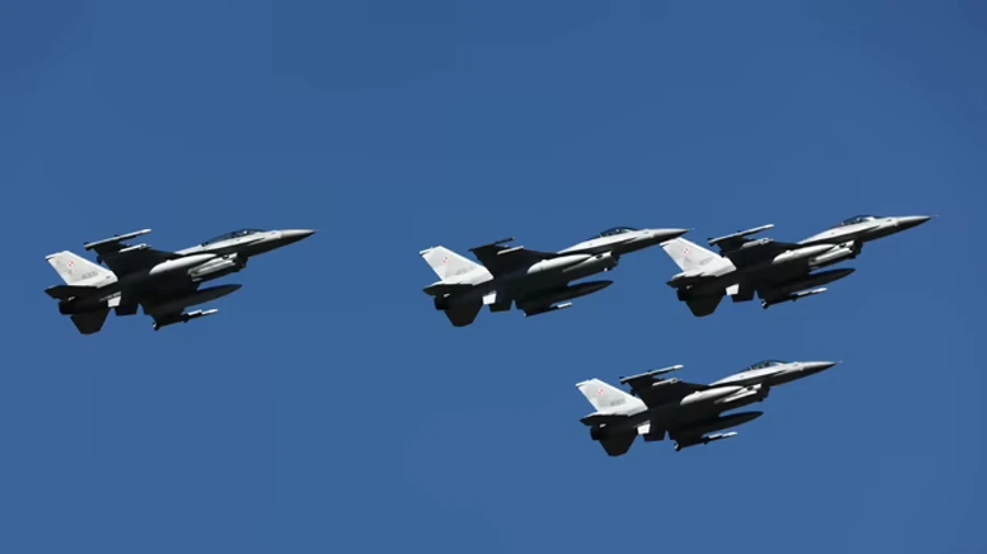 Резніков очікує, що ЗСУ застосовуватимуть F-16 на війні навесні