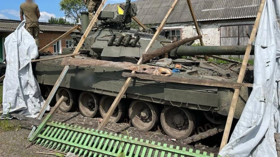 Tank used by Russians to attack hospital in Ukraine handed over to Ukrainian Forces