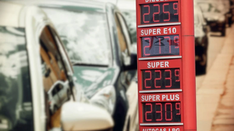 На некоторых заправках пропало горючее. Что происходит и не грозит ли Украине еще один топливный кризис?