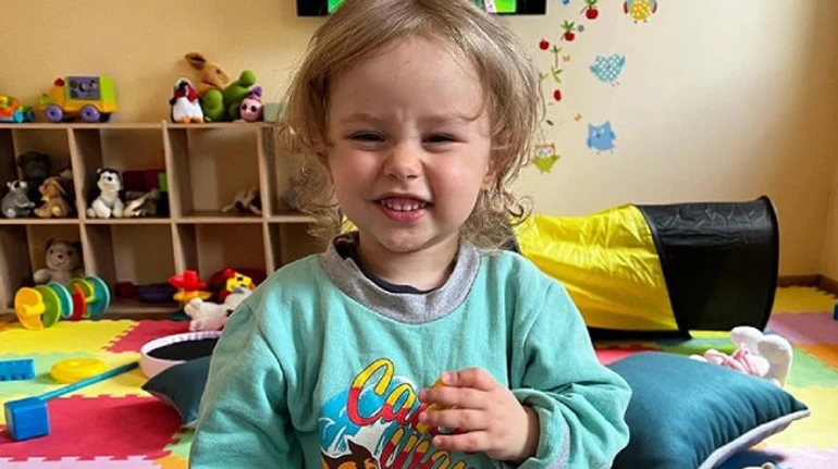 Ми прив'язували пляшечки до тіла, щоб підігріти воду для дітей. Історія евакуації дитбудинку з Харкова