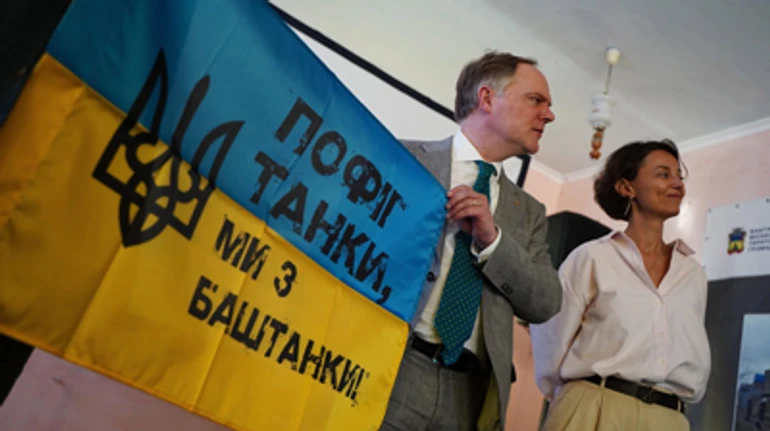 Об'єднані заради відновлення: міжнародні партнери посилюють допомогу Україні