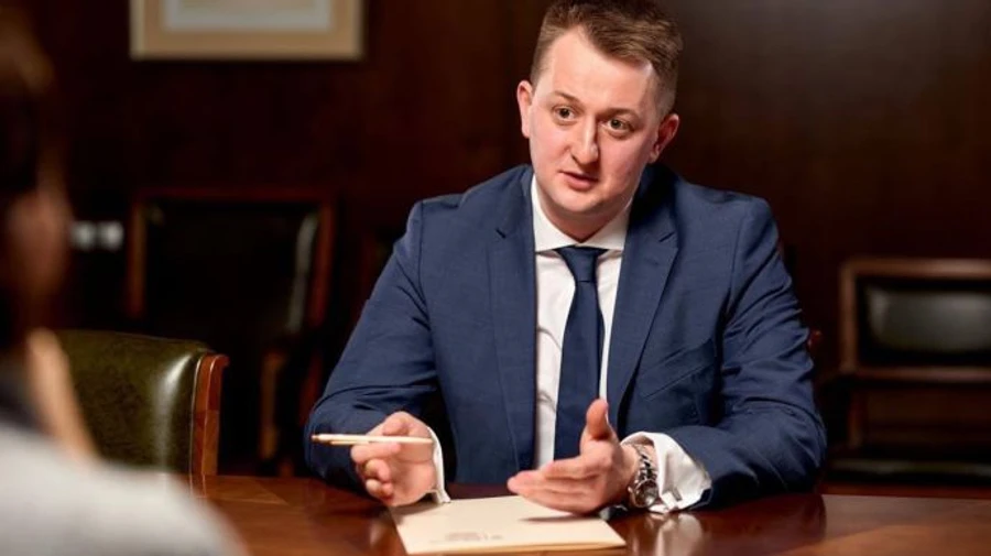 Революция для статистики COVID: врачей просят перейти от бумаг к цифре