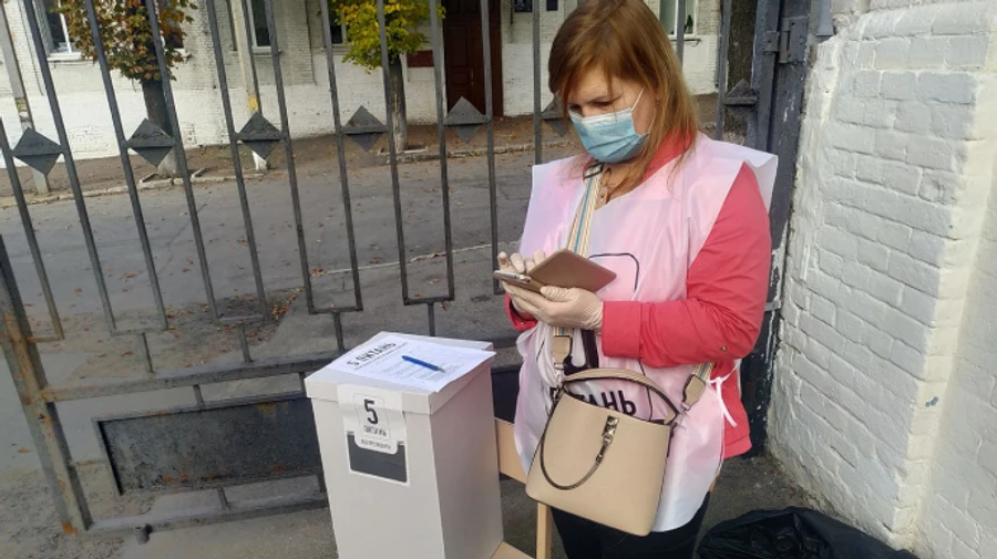 Слуга народа отказалась говорить, сколько потратила на 5 вопросов от президента