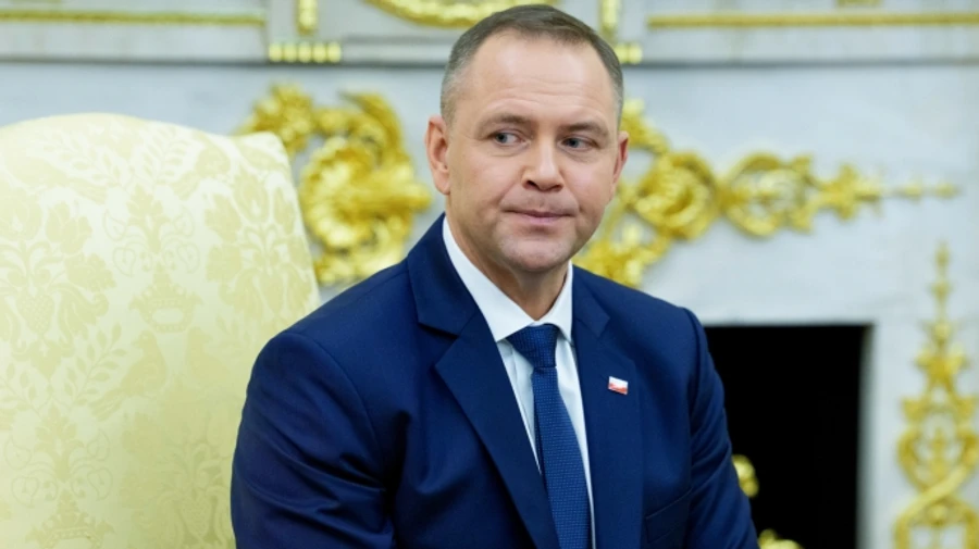 Президент Польщі вимагає пояснень після публікації ЗМІ про влучання в будинок ракети з F-16