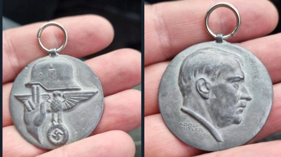 Окупанти в Маріуполі знімають фейки з музейними експонатами – радник мера