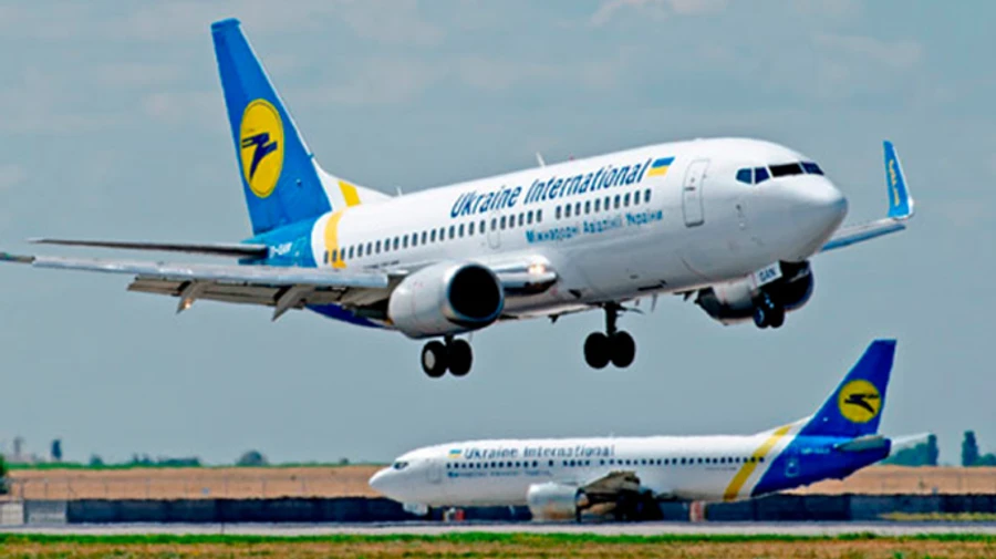 Конфликт в Нагорном Карабахе: МАУ отменила все рейсы в столицу Армении