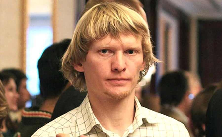 Суд відмовився обмежити волю винуватцю ДТП з фотографом Левіним