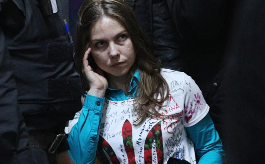 Віра Савченко разом з консулами відправилась у Ростов – адвокат