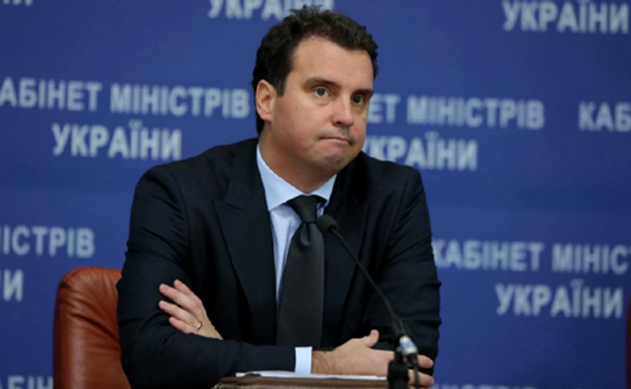 Порошенко: Абромавичус должен остаться