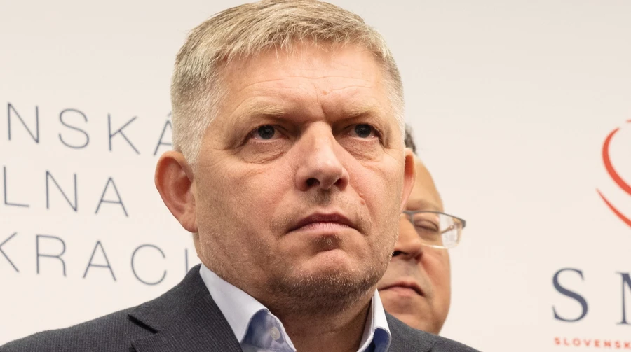В Словакии полиция расследует дело о госизмене Фицо: остановил поддержку Украины